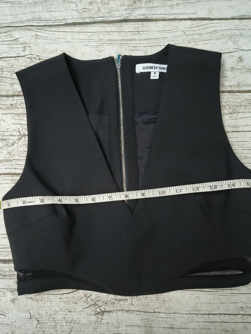 ELIZABETH AND JAMES Black Crop Top - Size Medium - Picture 5 of 8